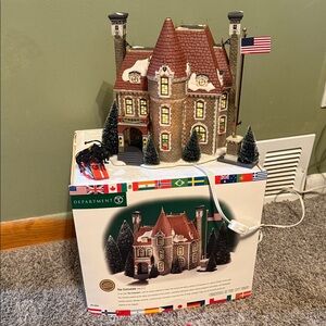Department 56 Consulate Holiday Village House with Brown Roof- Limited Edition